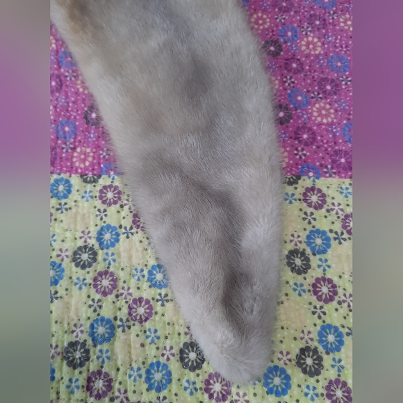 Vintage Genuine Fur Stole - Picture 5 of 10